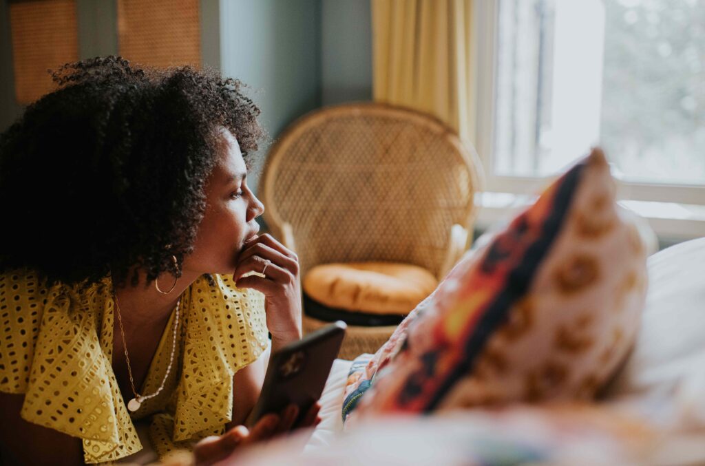 10 Causes of Zoning Out and Practical Tips to Overcome It