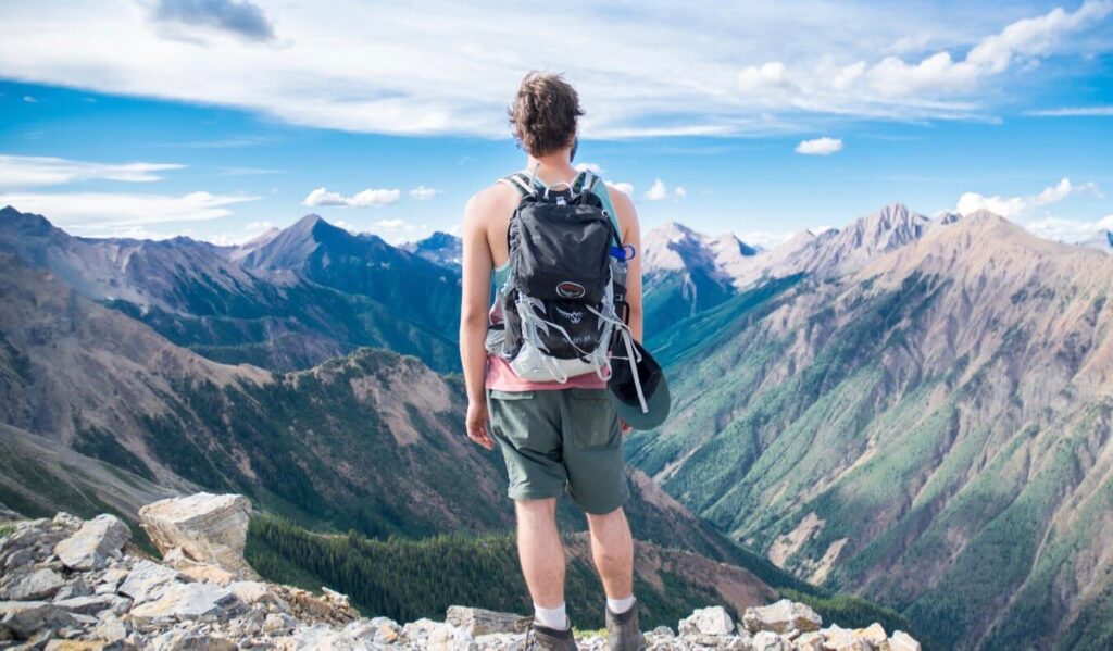 7 Common Travel Myths That are Completely WRONG 7 Common Travel Myths That are Completely WRONG