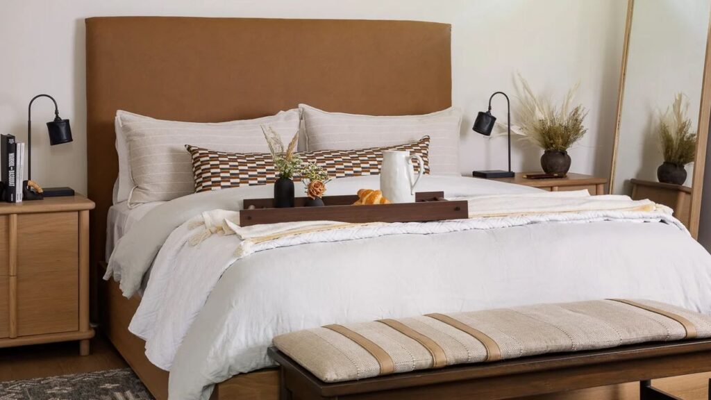 9 Best Down Alternative Pillows for Sneeze-Proof Slumber (2025) Architectural Digest