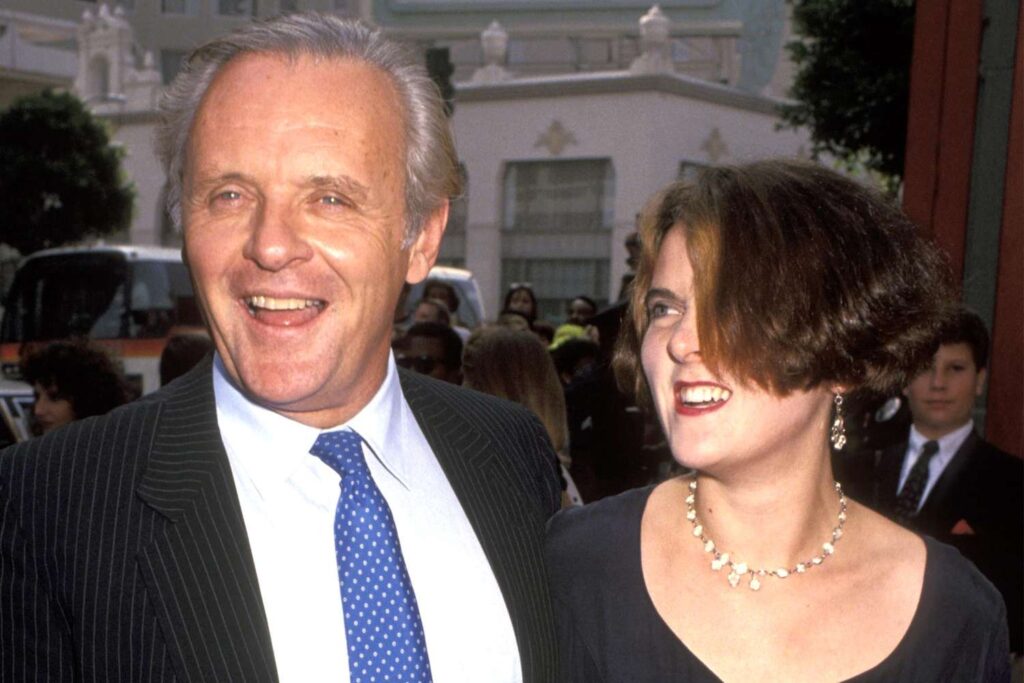 Anthony Hopkins says estranged daughter ignored invitation to connect Anthony Hopkins says estranged daughter ignored invitation to connect