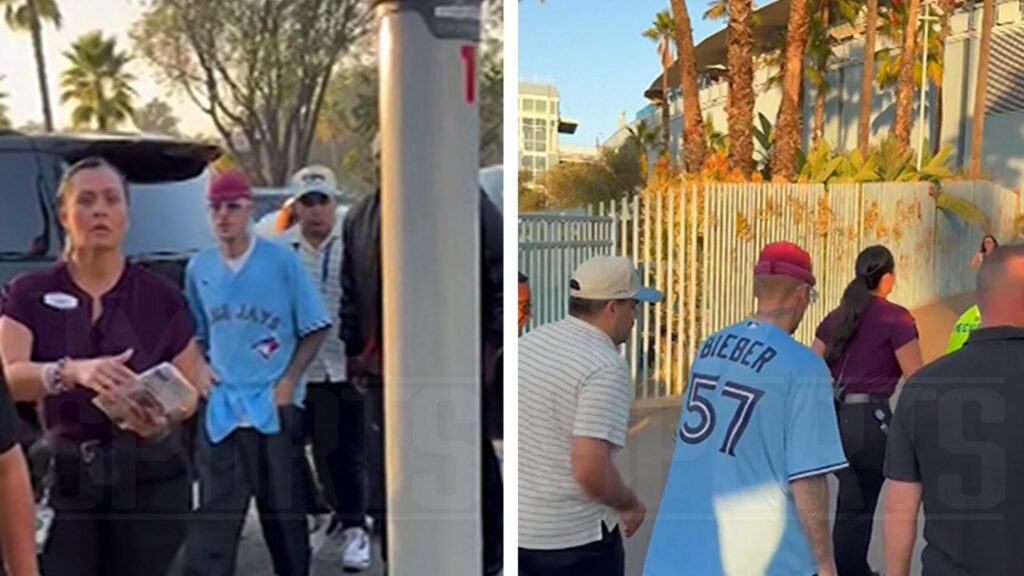 Justin Bieber Arrives At World Series Game 3 in Blue Jays Gear Justin Bieber Arrives At World Series Game 3 in Blue Jays Gear