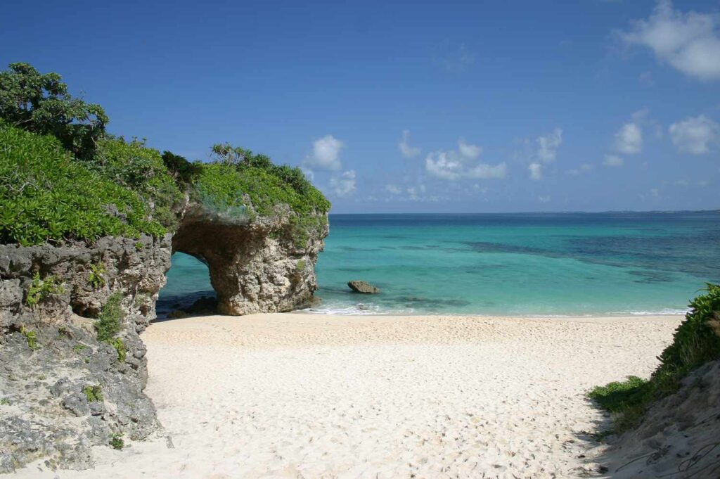 This Island Chain Is Known as the 'Caribbean of Asia'—With Coral Reefs, Crystal-clear Water, and Year-round Sunshine