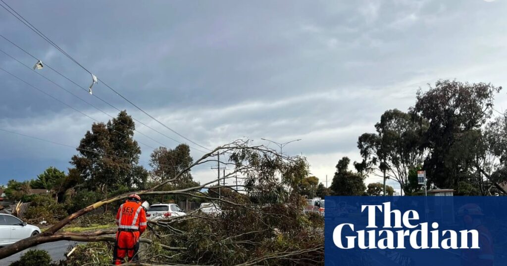 Thousands without power in Queensland as Victoria experiences ‘terrifying’ winds after year’s wettest day | Australia weather Thousands without power in Queensland as Victoria experiences ‘terrifying’ winds after year’s wettest day | Australia weather