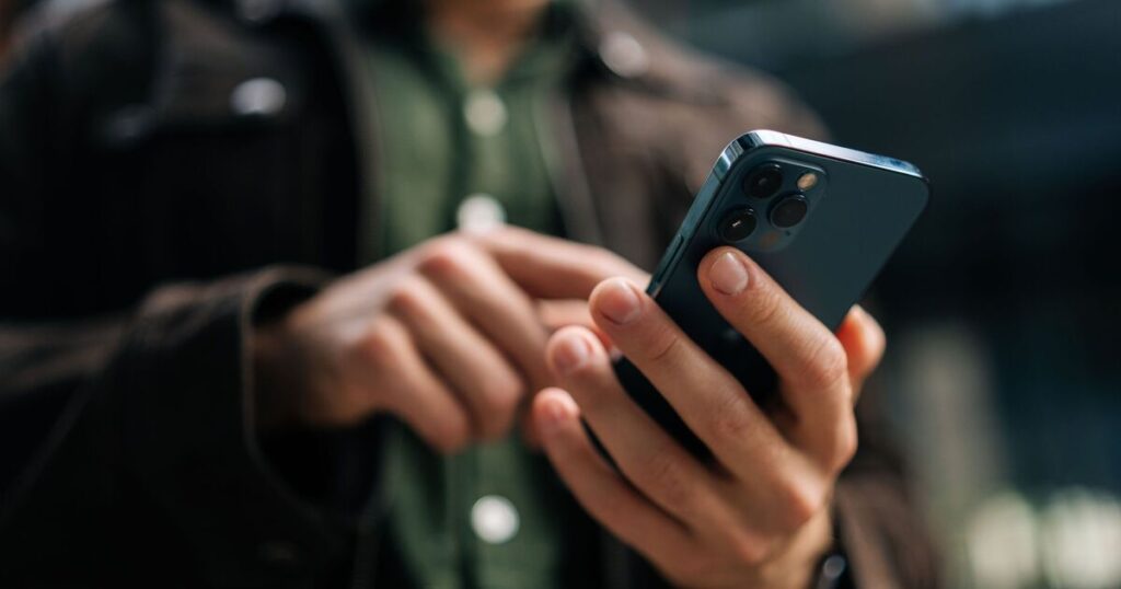 Warning to 15 million O2 mobile customers after major change | UK | News Warning to 15 million O2 mobile customers after major change | UK | News