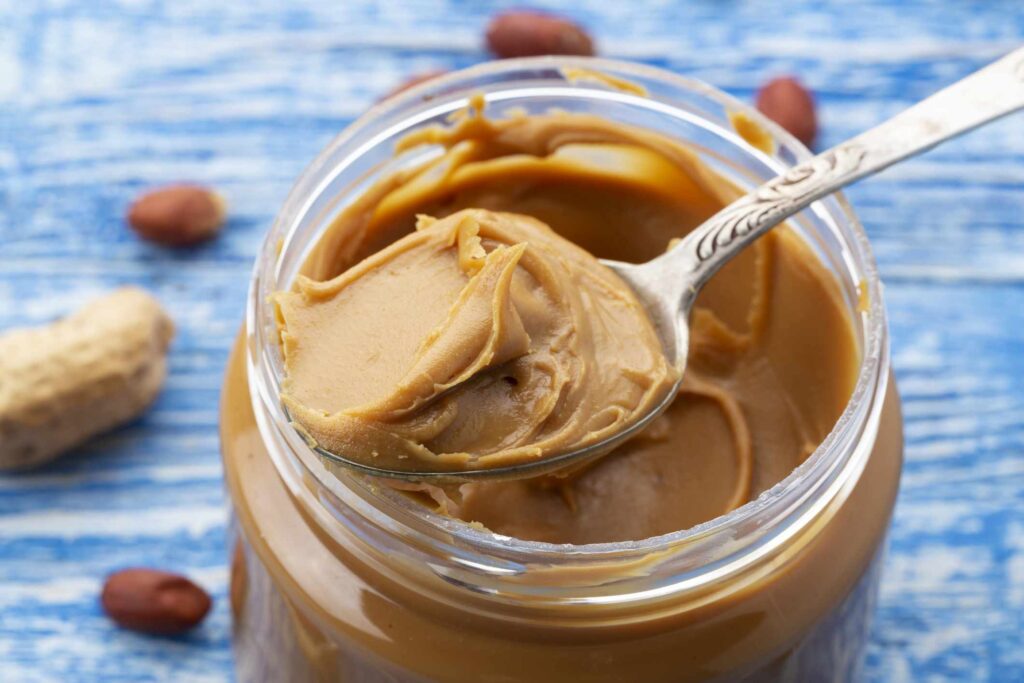 We Asked 3 Dietitians What the Healthiest Peanut Butter Is—And They All Said the Same Thing