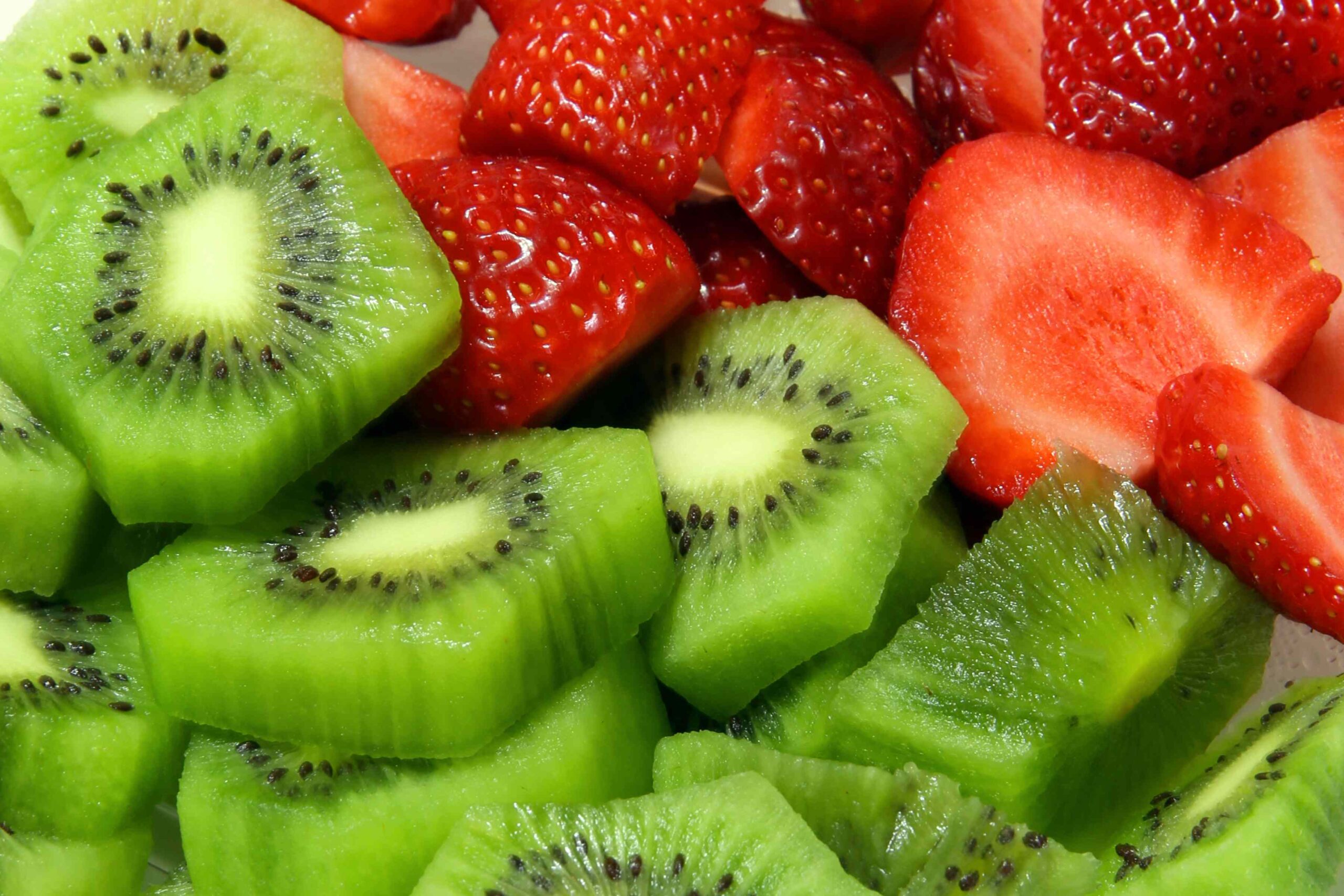 6 Foods With More Vitamin C Than an Orange