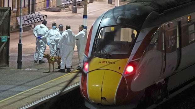 Police rule out terrorism in stabbing attack on U.K. train after 2 men are arrested Police rule out terrorism in stabbing attack on U.K. train after 2 men are arrested