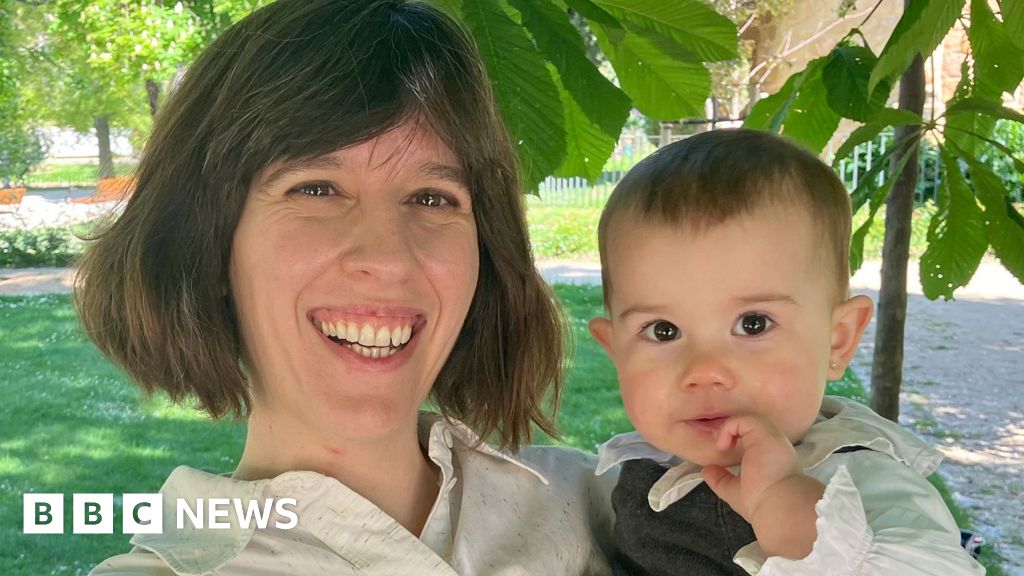 Pregnant women's brains shed grey matter to prime them for motherhood, study suggests Pregnant women's brains shed grey matter to prime them for motherhood, study suggests