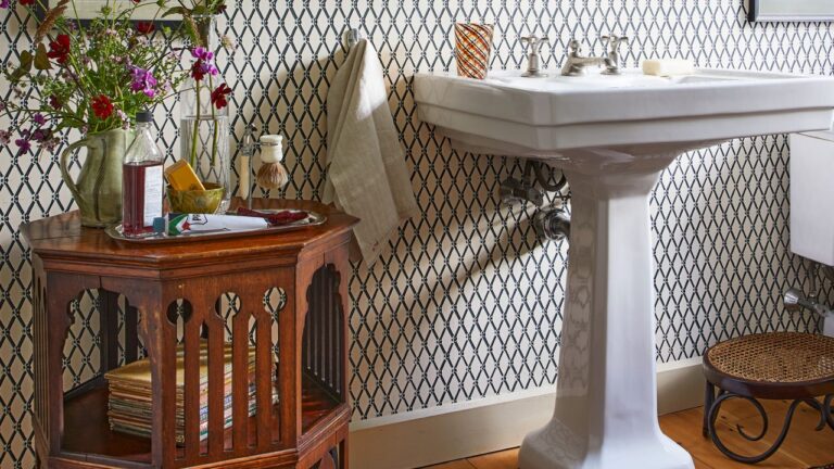 7 Best Bathroom Storage Cabinets for Small Spaces and En Suites (2026)