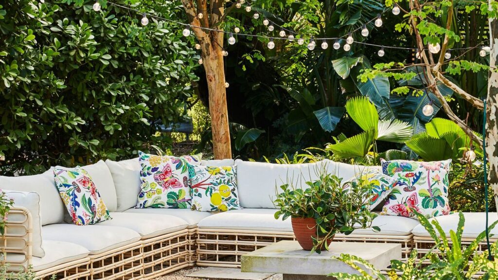 9 Best Outdoor Solar Lights for Backyard Ambiance (2026) Shopping