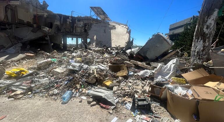 Devastation at every turn greets UN aid mission to south Lebanon