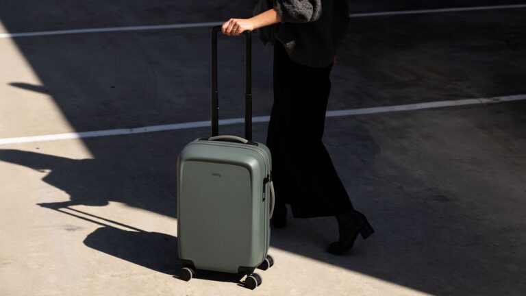 Bellroy Coupon Code: Save Up to 35% on Wallets and Bags (May 2026)