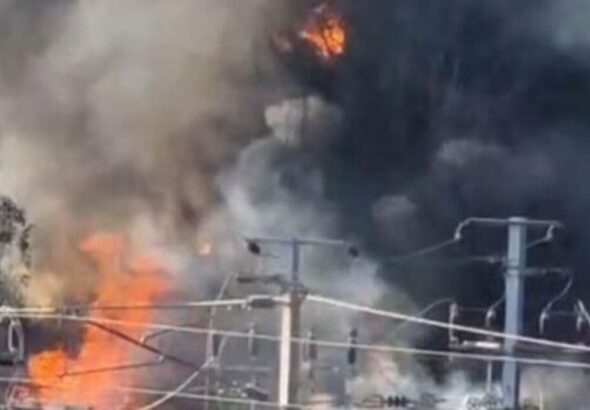 Huge fire breaks out in London as all train services suspended | UK | News