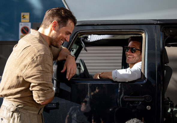 Jake Gyllenhaal, Henry Cavill in In The Grey