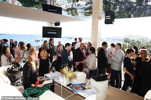 Around 250 guests were at La Terrasse by Albane, a temporary restaurant overlooking the Croisette last night which is run by a three-Michelin-starred chef when there was a ¿loud bang¿