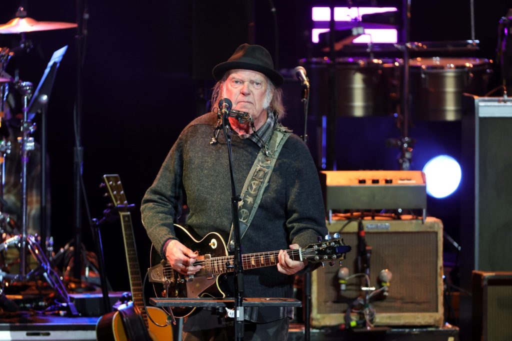 Neil Young Makes First Live Appearance of 2026 at Vancouver Benefit