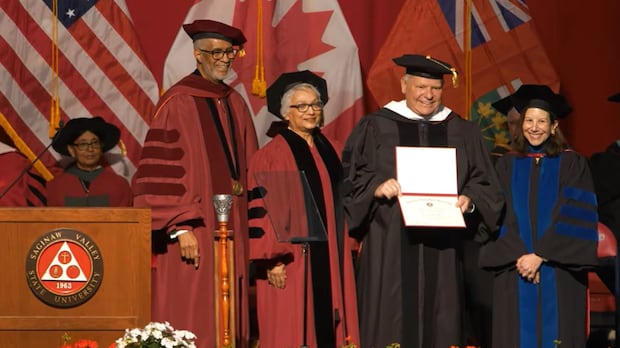 Ontario Premier Doug Ford talks tariffs, quotes Reagan in Michigan university grad speech