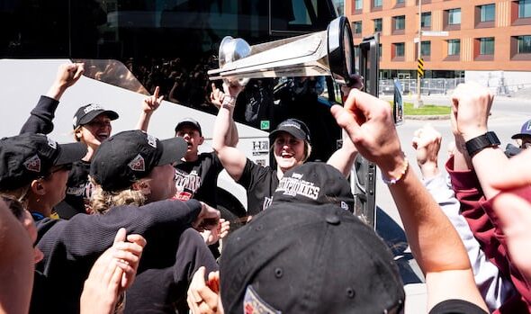 Party time for Montreal hockey fans as Victoire celebrate Walter Cup championship