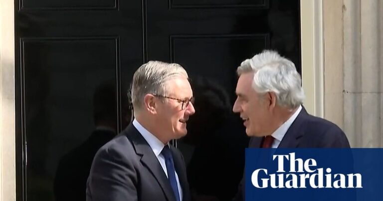 Starmer brings in Gordon Brown and Harriet Harman to ease pressure on him to resign | Local elections 2026