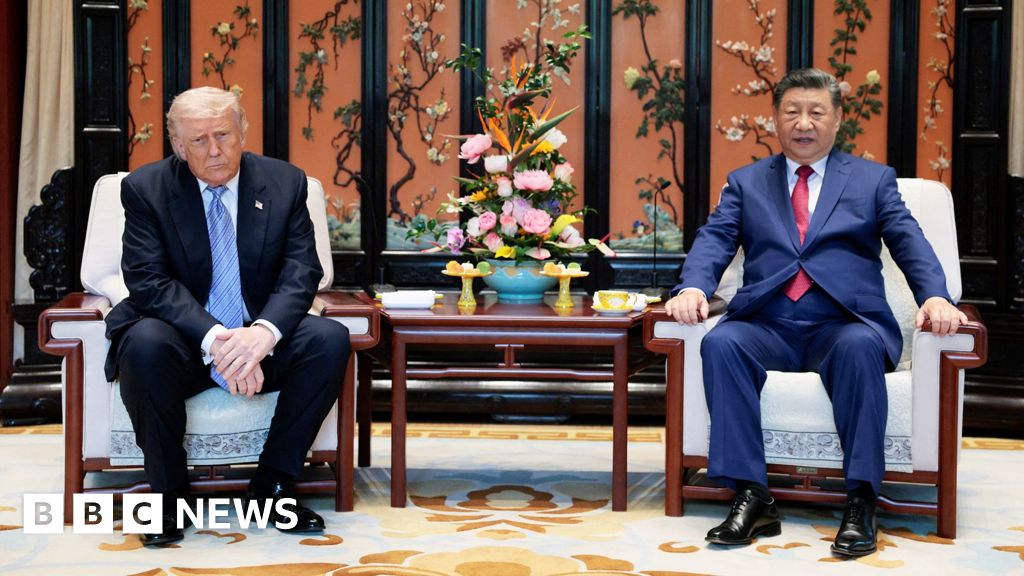 Trump warns Taiwan against declaring independence, hours after summit with China's Xi