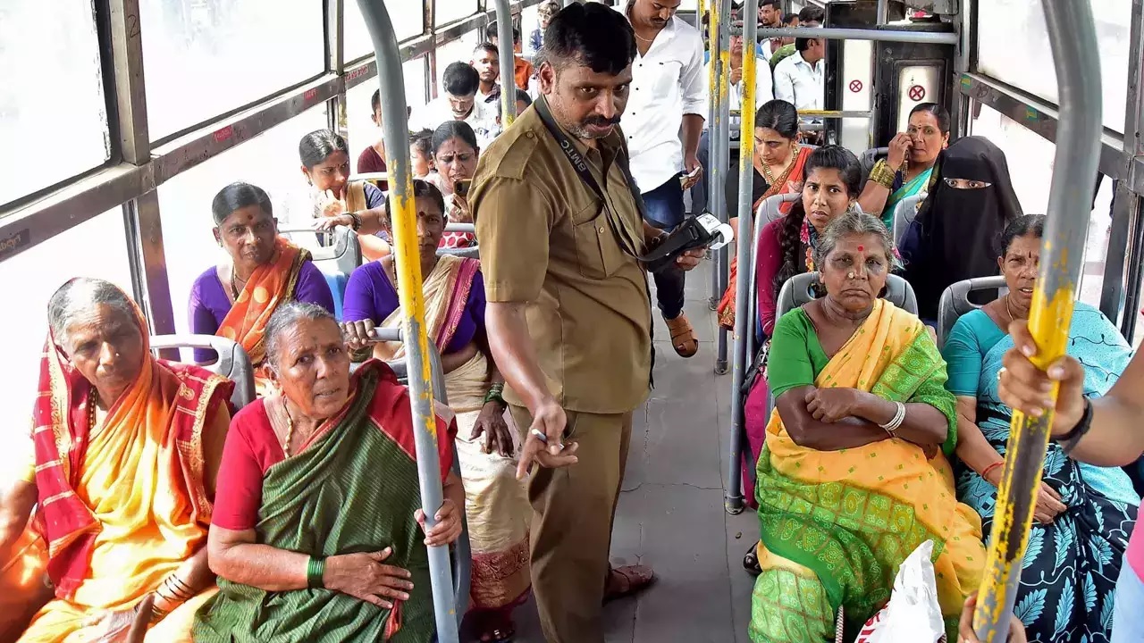1.71 crore Women Travel Free In Nandyal Under Stree Shakti Scheme