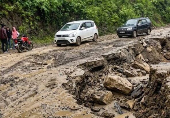Arunachal: Travel advisory issued, public asked to avoid non-essential travel on NH-13 amid heavy rainfall