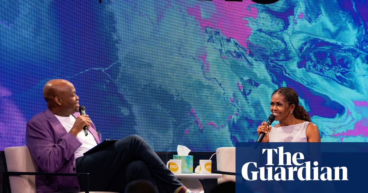 Michelle Obama: white men do not have to worry about impostor syndrome