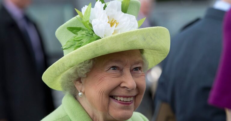 Raise a glass of Elizabeth cocktail on late Queen's official birthday | Royal | News