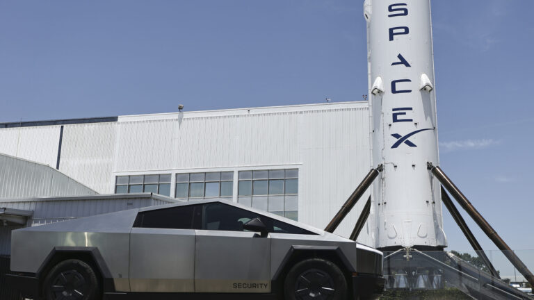 S&P 500 blocks fast SpaceX entry, won’t waive rule for unprofitable AI firms