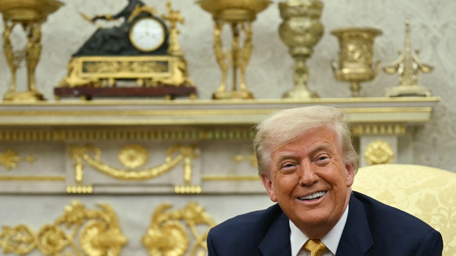Trump's Terrifying, Lonely First Year in Office
