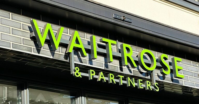 Waitrose recalls popular dessert over labelling mistake - 'serious risk' | UK | News