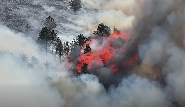 Footage captured by the Derby Mountain Rescue Team shows the scale of the blaze, which has now affected 400 sq m of land