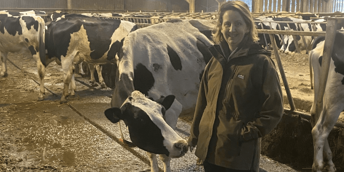 Woman sets ambitious target to milk 10,000 cows in 10 days across Britain for farming charity