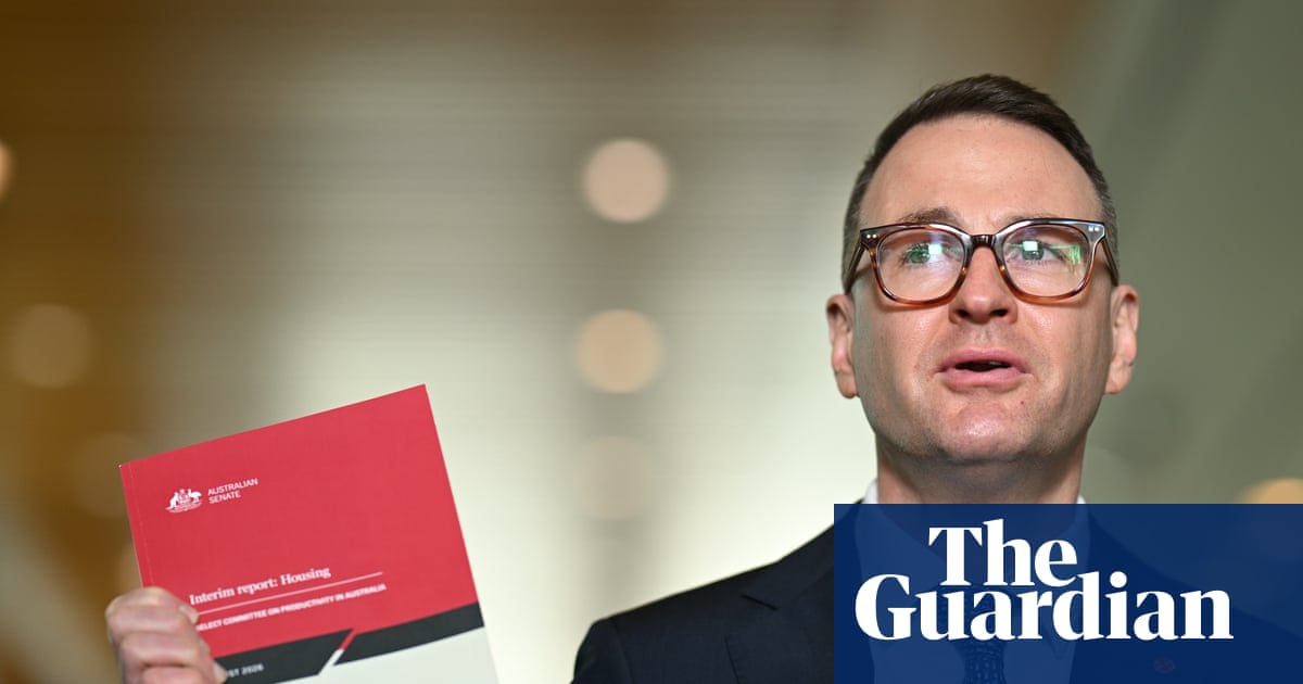 Coalition split on Andrew Bragg speech as South Australian senator Andrew McLachlan urges colleagues to ‘follow his lead’
