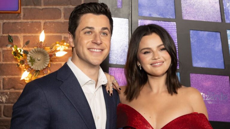 David Henrie Says 'Wizards Beyond Waverly Place' Season 2 Finale Was "Misunderstood" & Series Would "Never" Kill Selena Gomez's Alex Russo