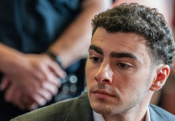 Luigi Mangione expected to plead guilty in New York federal case