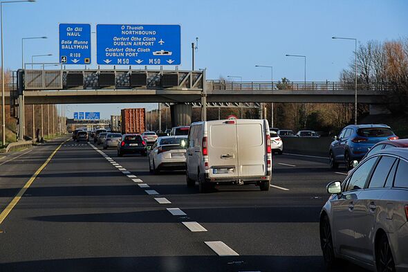 Martin Lewis driving licence warning as motorists risk £1k fine for simple error