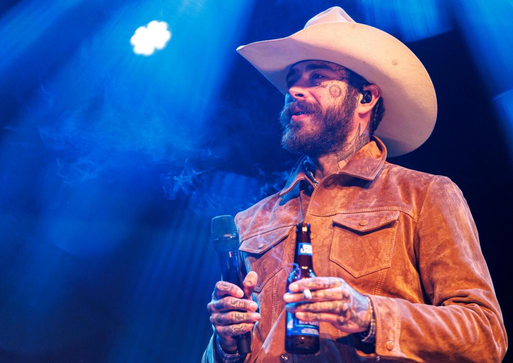 Post Malone Postpones Tour of Asia, Australia and New Zealand