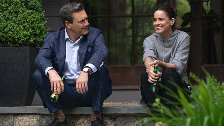 Jon Hamm and Amanda Peet