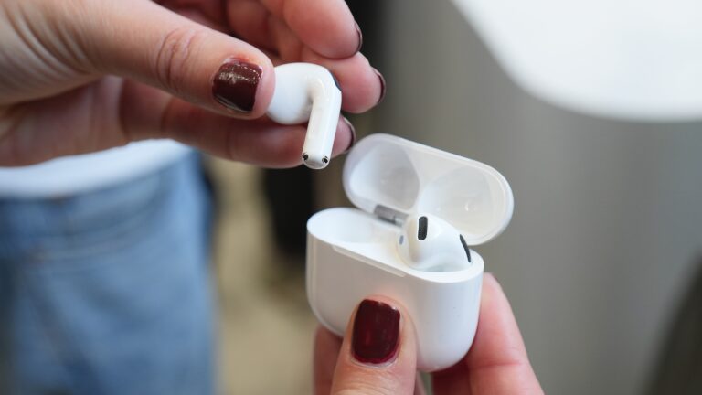 AirPods 5
