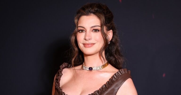Anne Hathaway says doctor warned that ‘Hot Ones’ interview could induce early labor