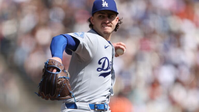 How to Watch 2026 MLB Playoff Games Online: Free Baseball Livestreams