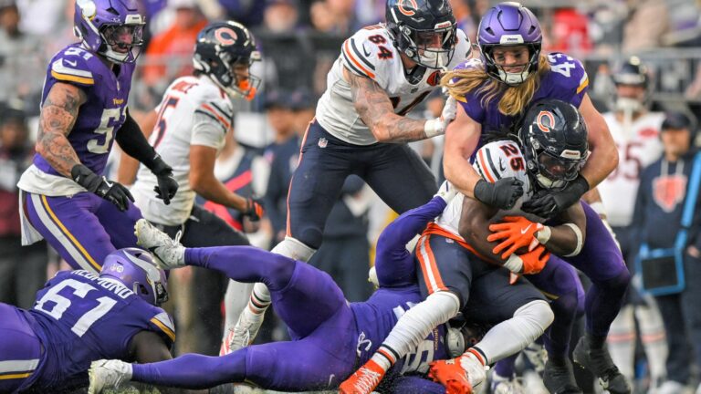 How to Watch Vikings vs. Bears Sunday Afternoon Football Game Online Free