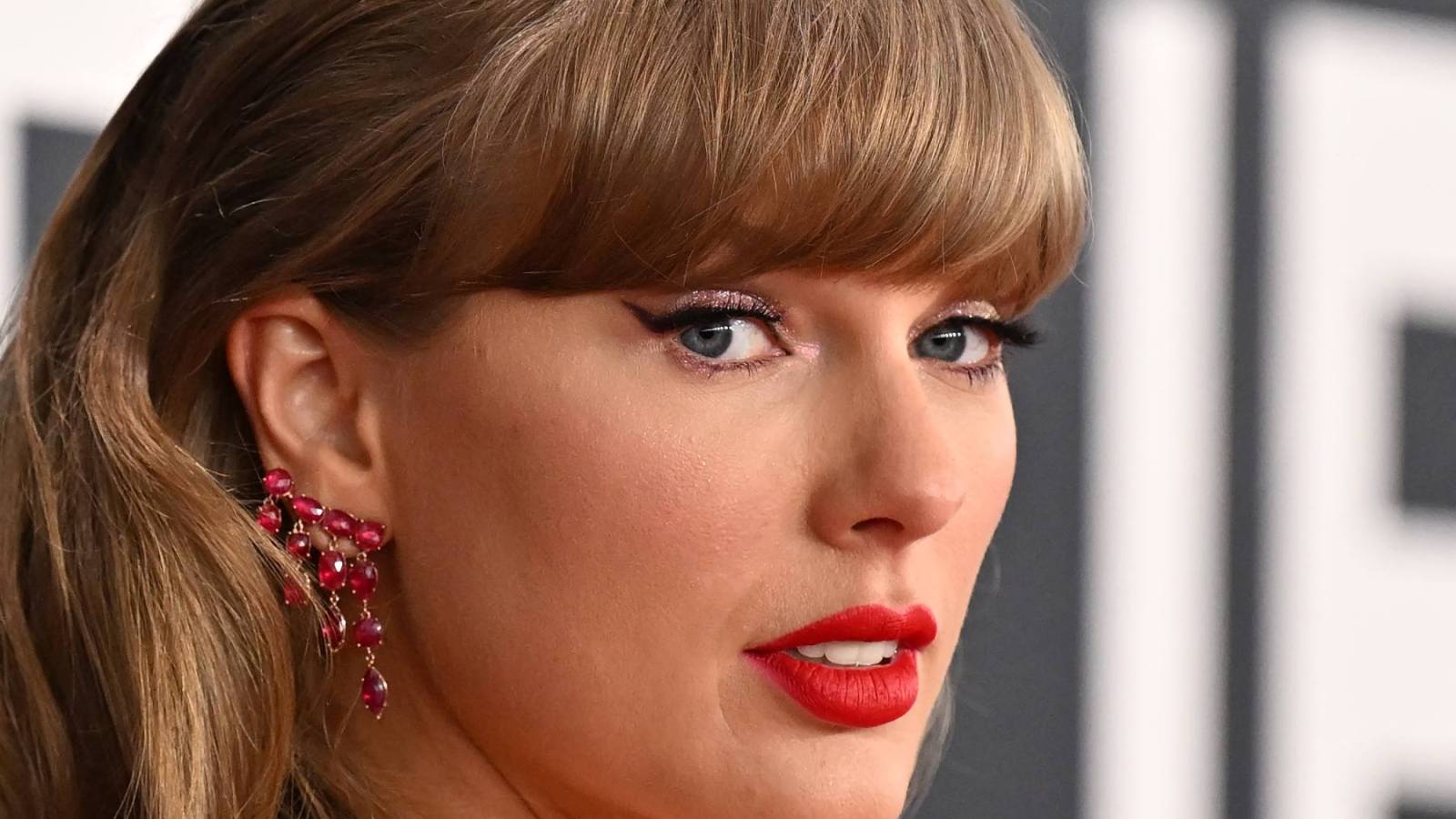 Taylor Swift to Unveil 'Patient Zero' Video at VMAs