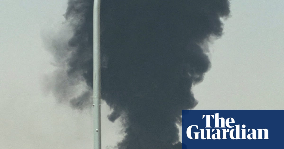 Thick smoke seen near Riyadh airport after air-raid alerts in Saudi capital