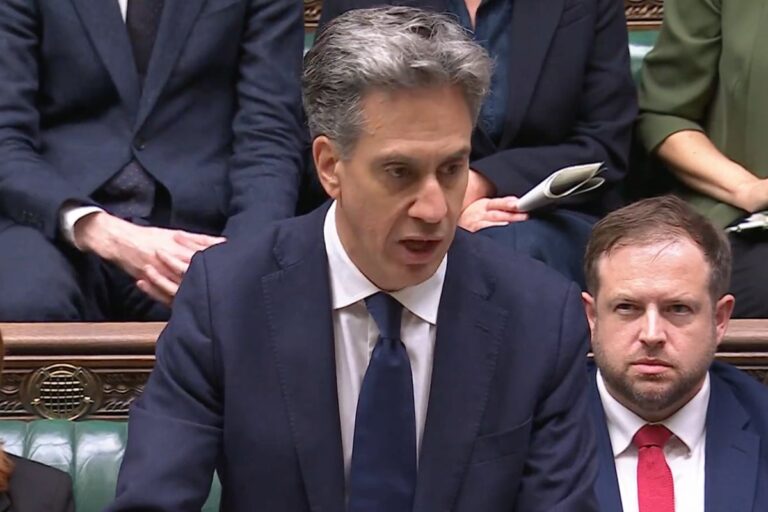 UK politics live: Trump ‘did not push back’ on Burnham’s plan to sanction West Bank settlements