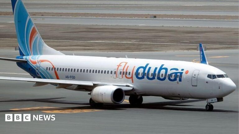 Map showing the route of Flydubai flight FZ1073 from Dubai to Tel Aviv. The plane departed Dubai at 03:05 GMT and flew northwest across Saudi Arabia towards Israel. Near the Israel-Jordan border, the aircraft declared a general emergency at 05:31 and a hijacking alert at 05:38 before turning away from Tel Aviv. The flight diverted south and landed at Tabuk Airport in north-west Saudi Arabia at 06:58. 