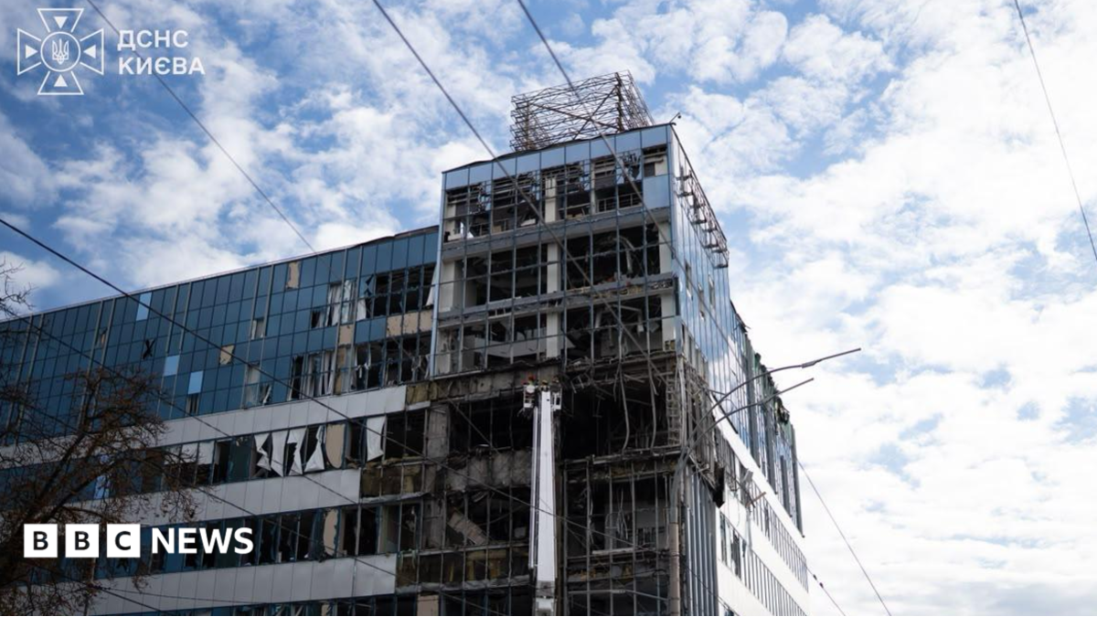 A damaged business centre in Kyiv, Ukraine, following a Russian drone strike. Photo: 25 September 2026
