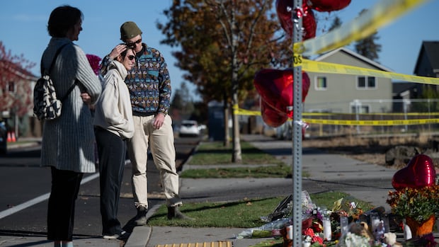 Man who stopped Oregon elementary school shooter is father of 2 students, his mom says