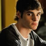 RJ Mitte, ‘Breaking Bad’ Star, Dies at 34